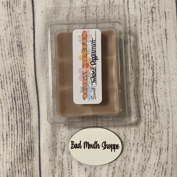 Handmade Upcycled Candle Wax Warmer Melts - Twisted Peppermint (1) - Picture 1 of 7